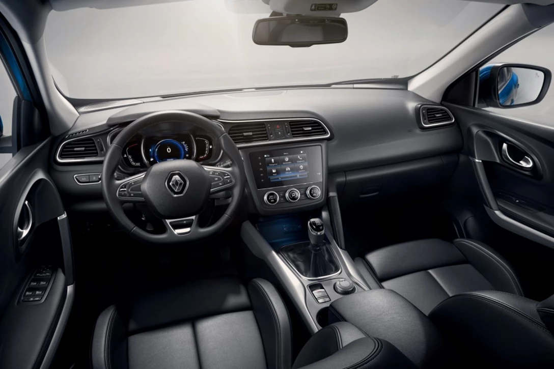 1602944-21215300_2018_-_New_Renault_KADJAR.jpg
