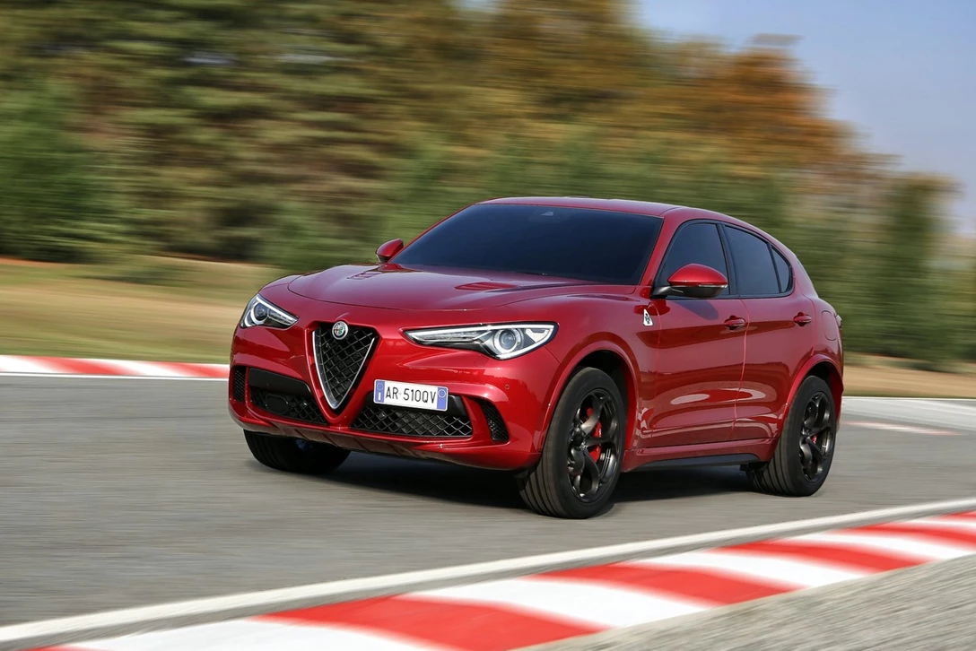 1606802-אלפא רומיאו סטלביו מבחן השקה (7).jpg