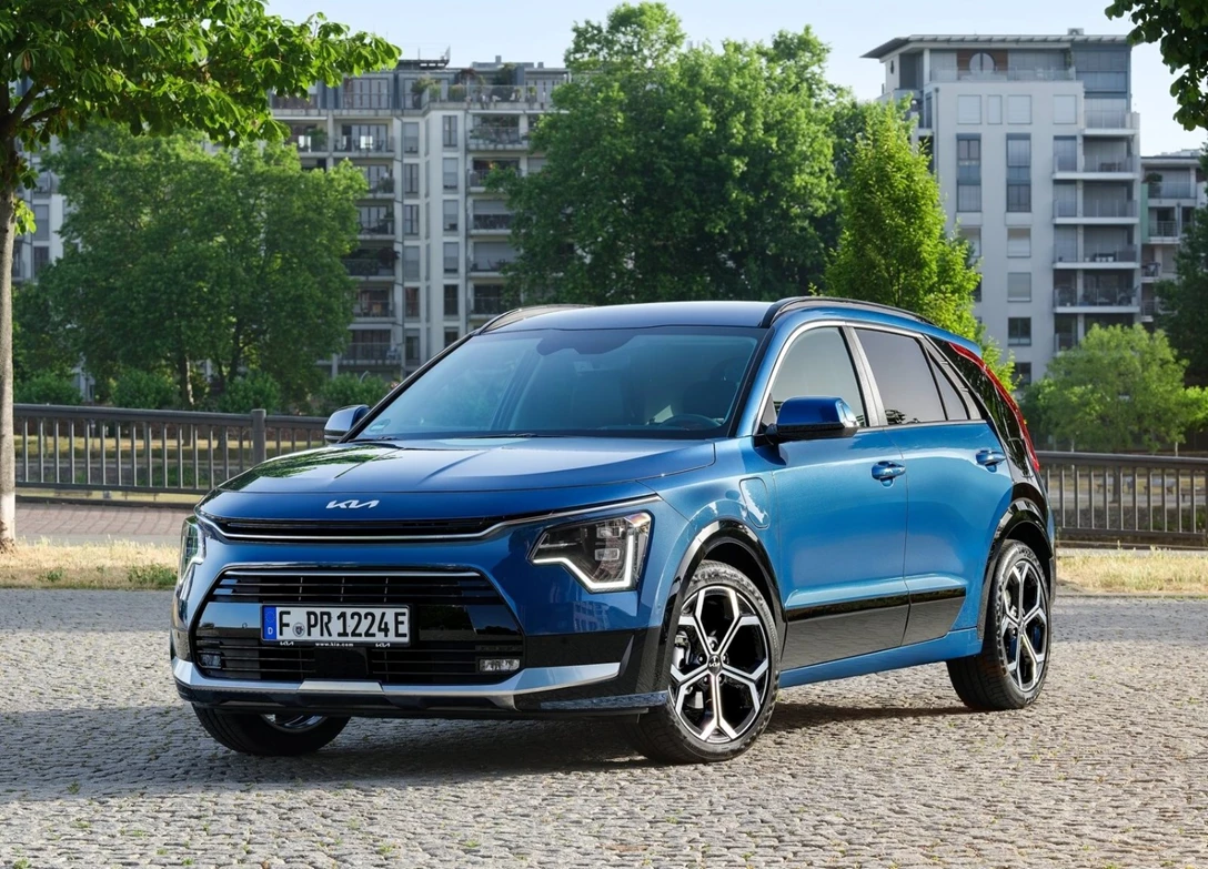 1677598-Kia-Niro-2023-04.jpg