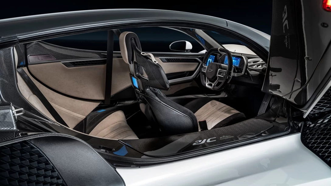 1674709-Czinger 21C revealed.jpg