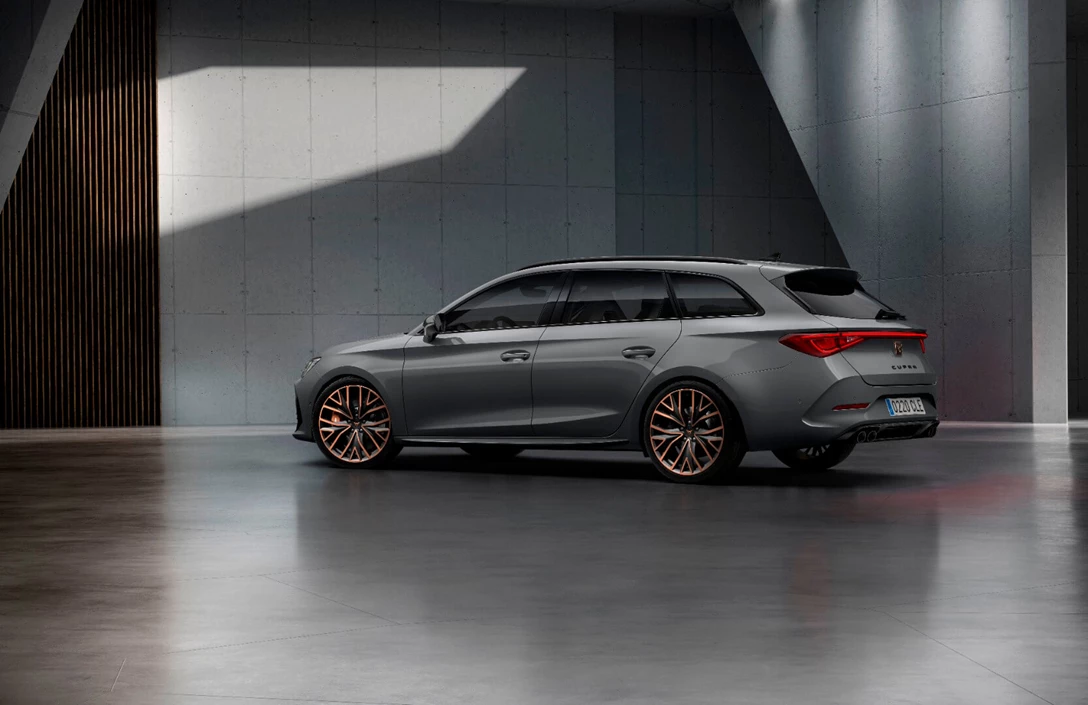 1630540-CUPRA_SP_PHEV_05_HQ.jpg