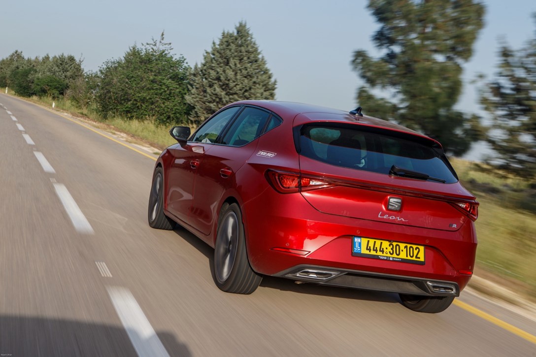 1643197-פורד פוקוס מול סיאט לאון מבחן דרכים - 22.jpeg