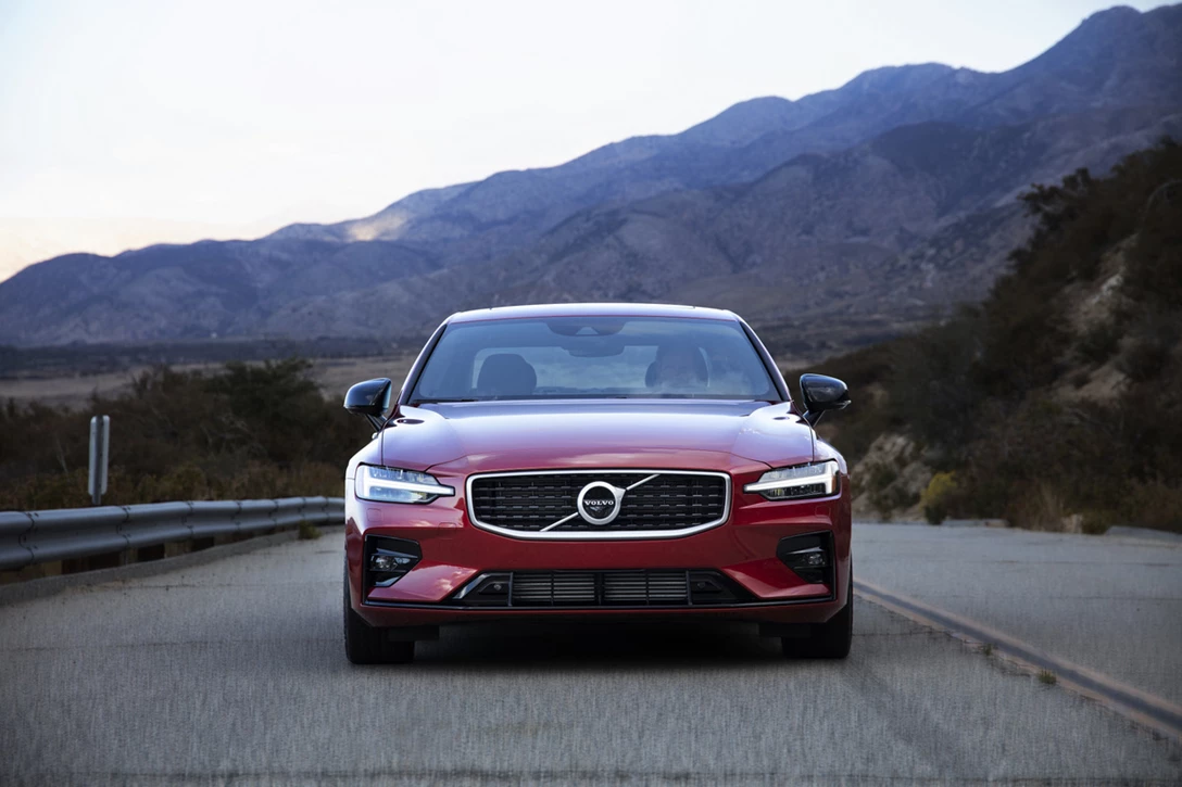 1605658-וולוו S60 מבחן דרכים השקה (6).jpg