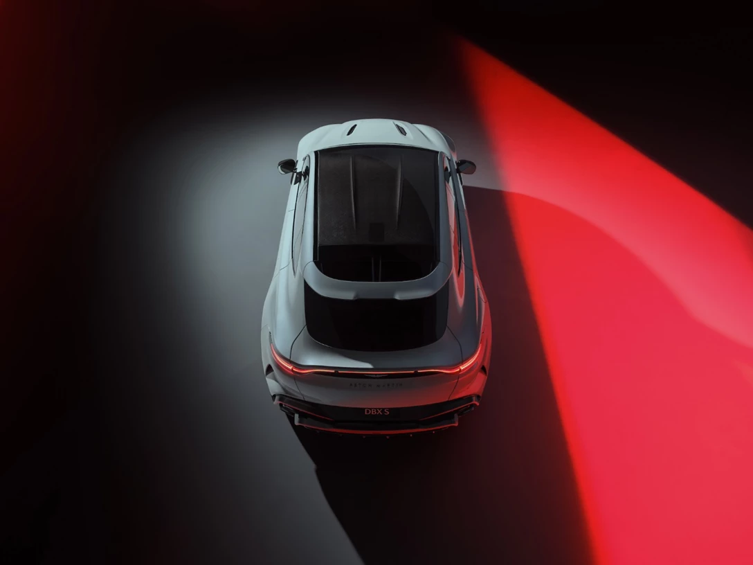 1708610-Aston Martin DBX S_13.jpg