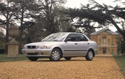 1606597-Suzuki-Baleno-1996-2002-05.jpg