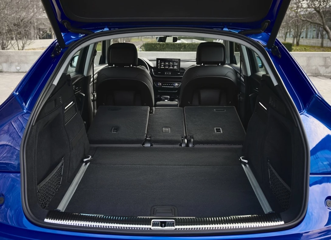 1651598-Audi-Q5_Sportback-2022-14.jpg