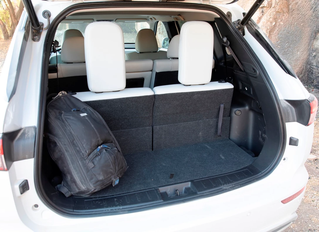 1654055-מיצובישי אאוטלנדר0J6A9218.jpg