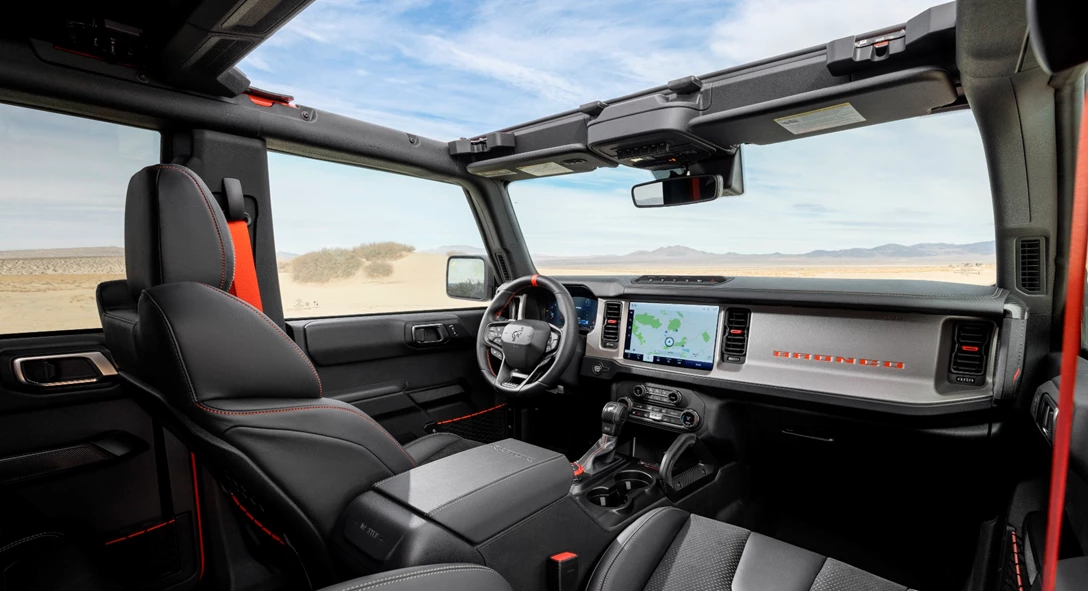 1677517-2022 Ford Bronco Raptor_ Black Onyx_02.jpg