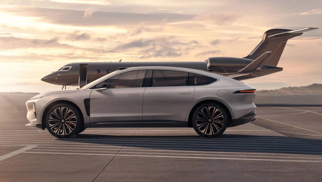 1691274-vehicle-platform-hero-desktop.jpg copy.jpg