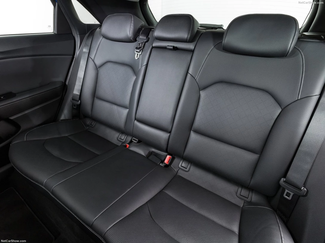 1591530-Kia-Ceed 8.jpg