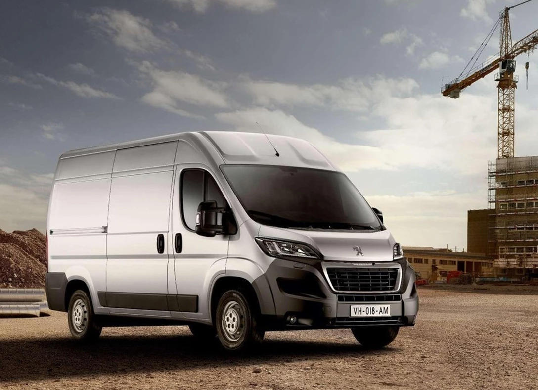 1650012-Peugeot-Boxer-2022-01.jpg