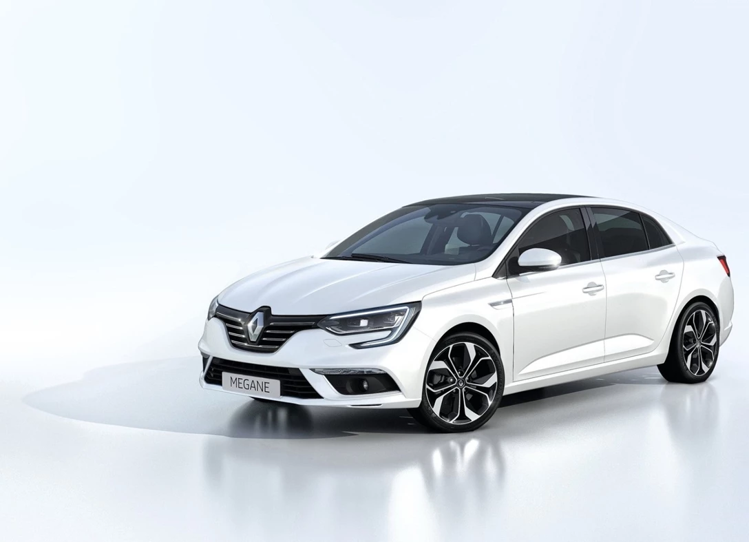 1645746-Renault-Megane_Sedan-2017-1600-31.jpg