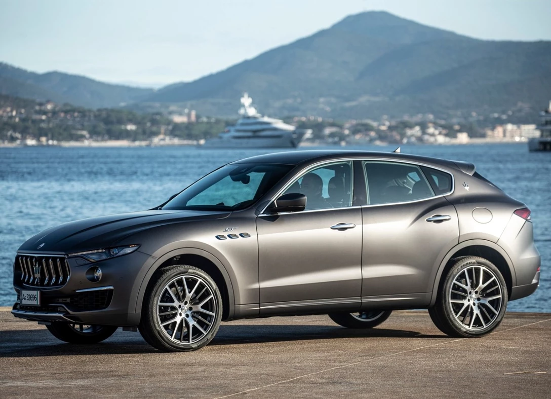 1664273-Maserati-Levante-2022-04.jpg