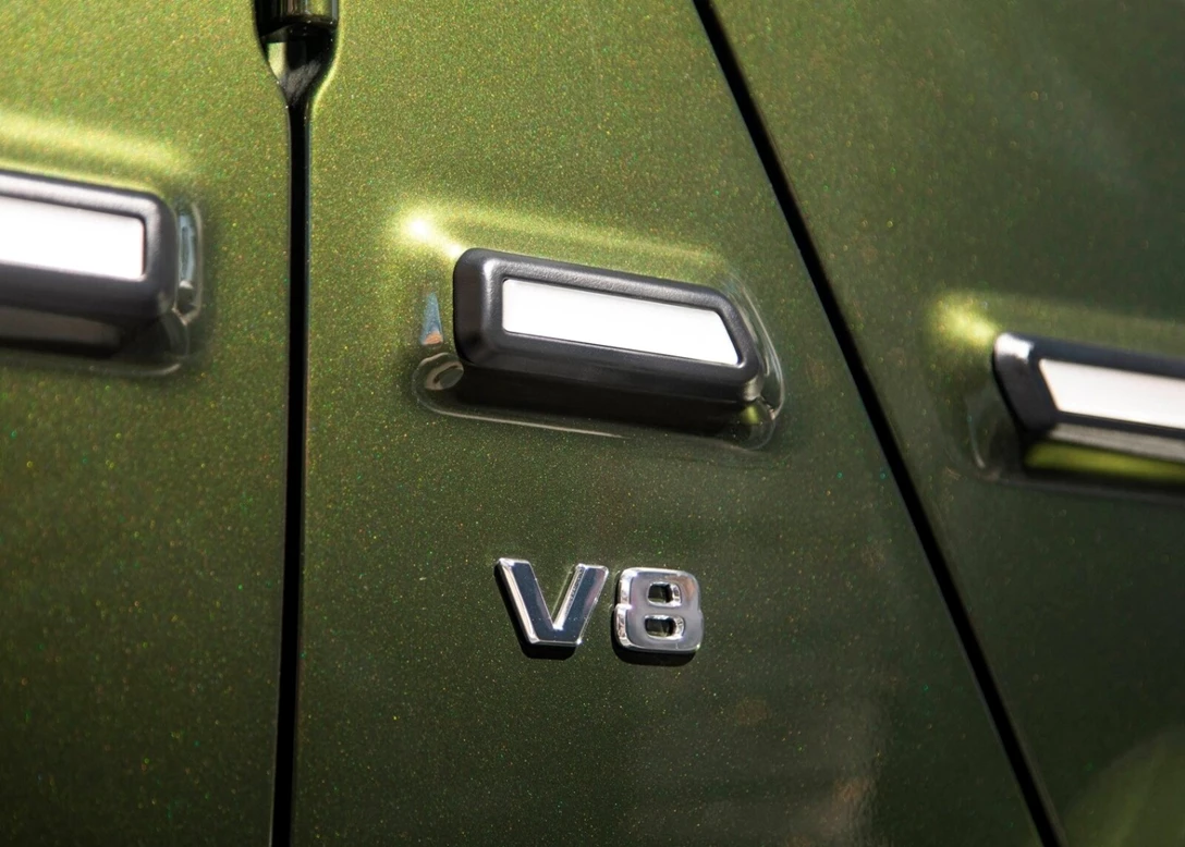 1679602-Mercedes-Benz-G-Class-2023-13.jpg
