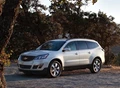 1647426-Chevrolet-Traverse-2017-03.jpg