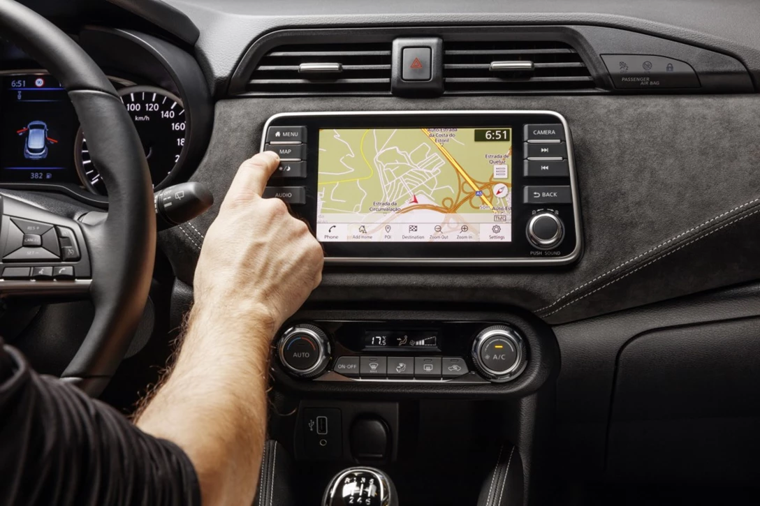 1610839-More Micra Live Event - White Micra N-Sport - Interior Details - Navigation.jpg