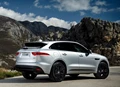 1668814-Jaguar-F-Pace-2017-03.jpg