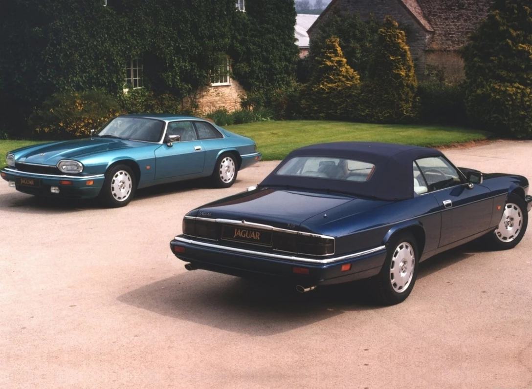 1605420-Jaguar-XJS-1995-1997-02.jpg