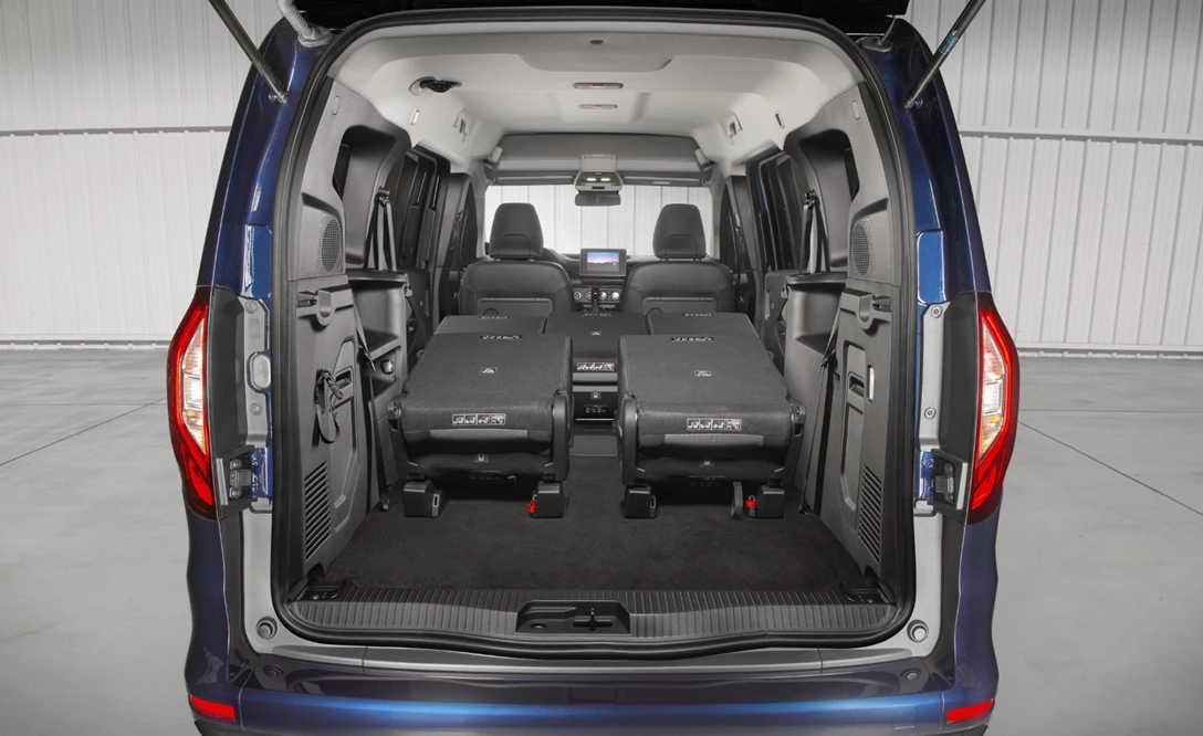 1687418-All-new Renault Grand Kangoo-min.jpg