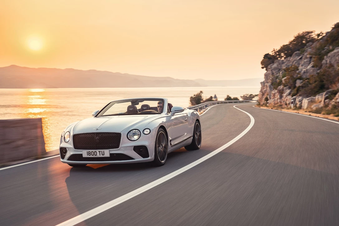 1607446-Bentley Continental GT Convertible 1.jpg