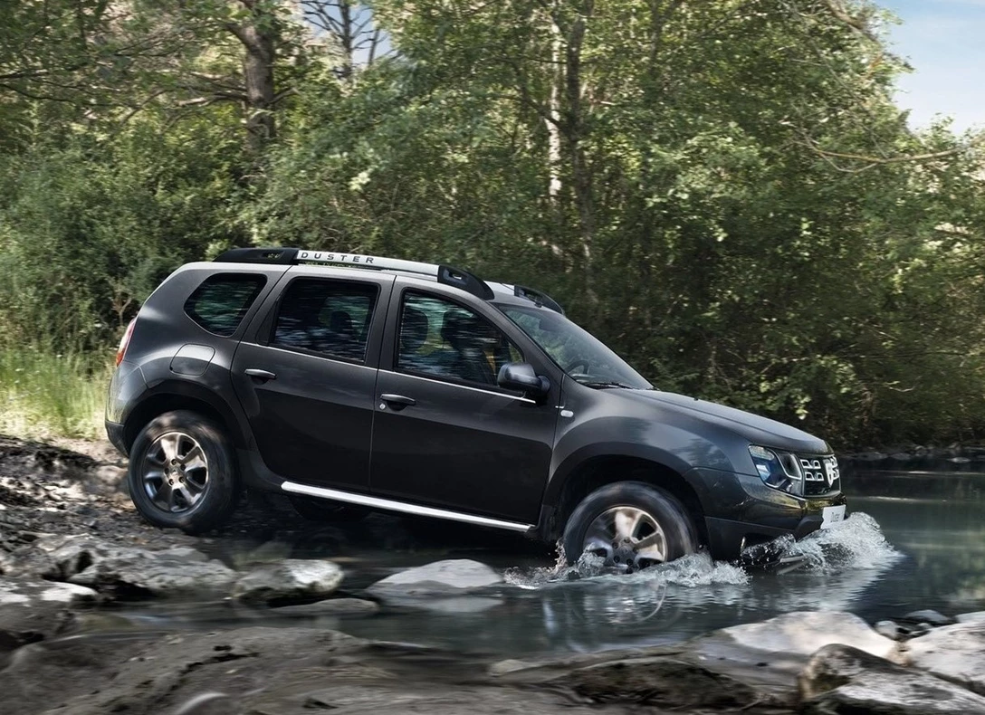 1639383-Dacia-Duster-2015-05.jpg