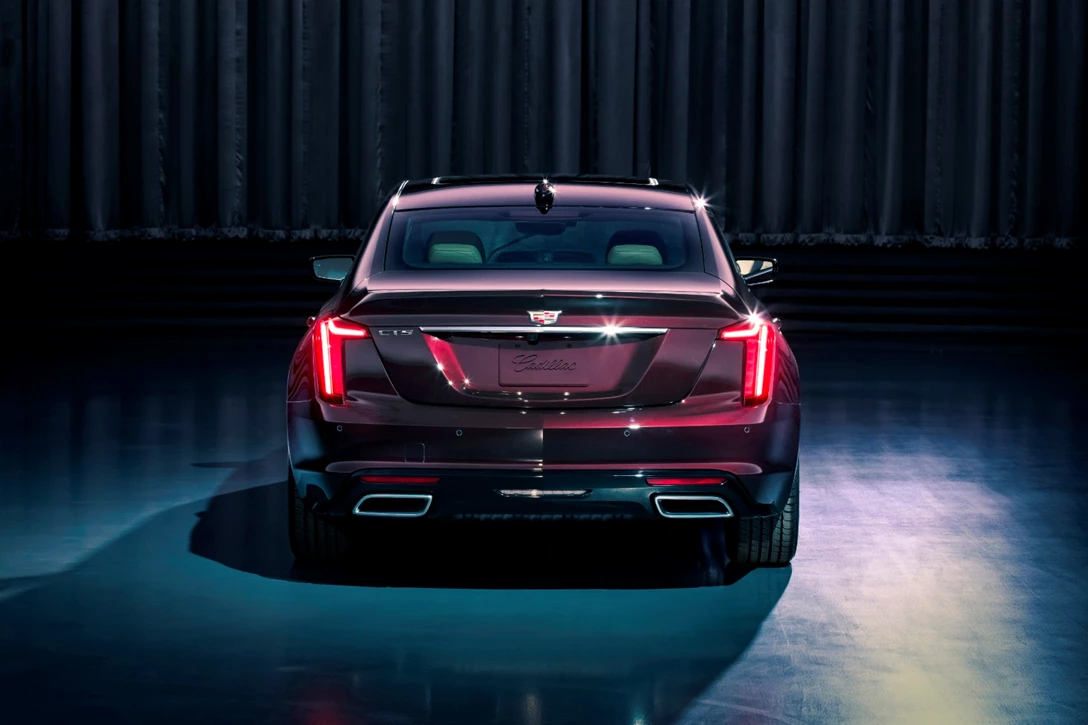 1616689-2020-Cadillac-CT5-PremiumLuxury-006.jpg