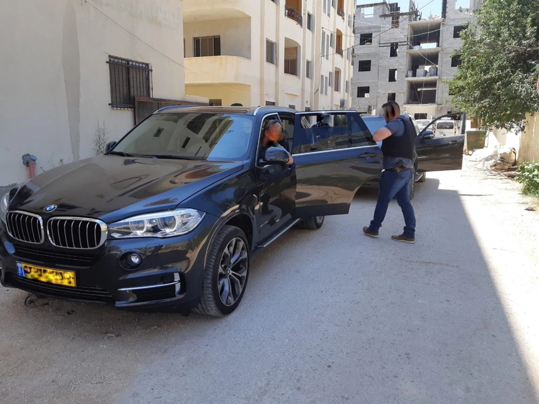 1597895-פוינטר ב.מ.וו X5 (1).jpg