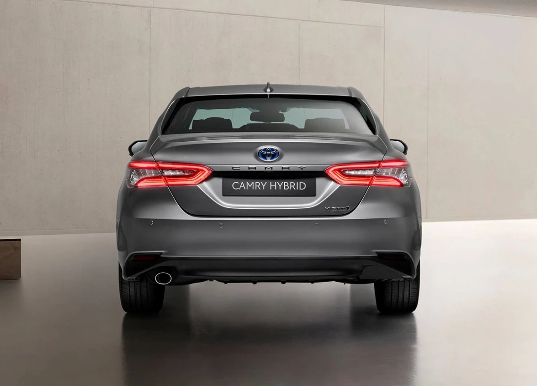 1694182-Toyota-Camry-2024-03.jpg