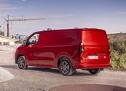 1694150-Ford-Transit-Custom-2024-03.jpg