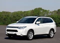 1638699-Mitsubishi-Outlander-2015-03.jpg