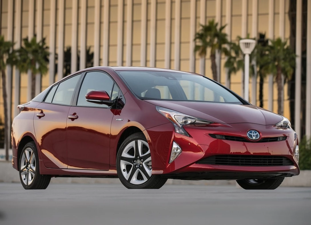 1643716-Toyota-Prius-2016-02.jpg