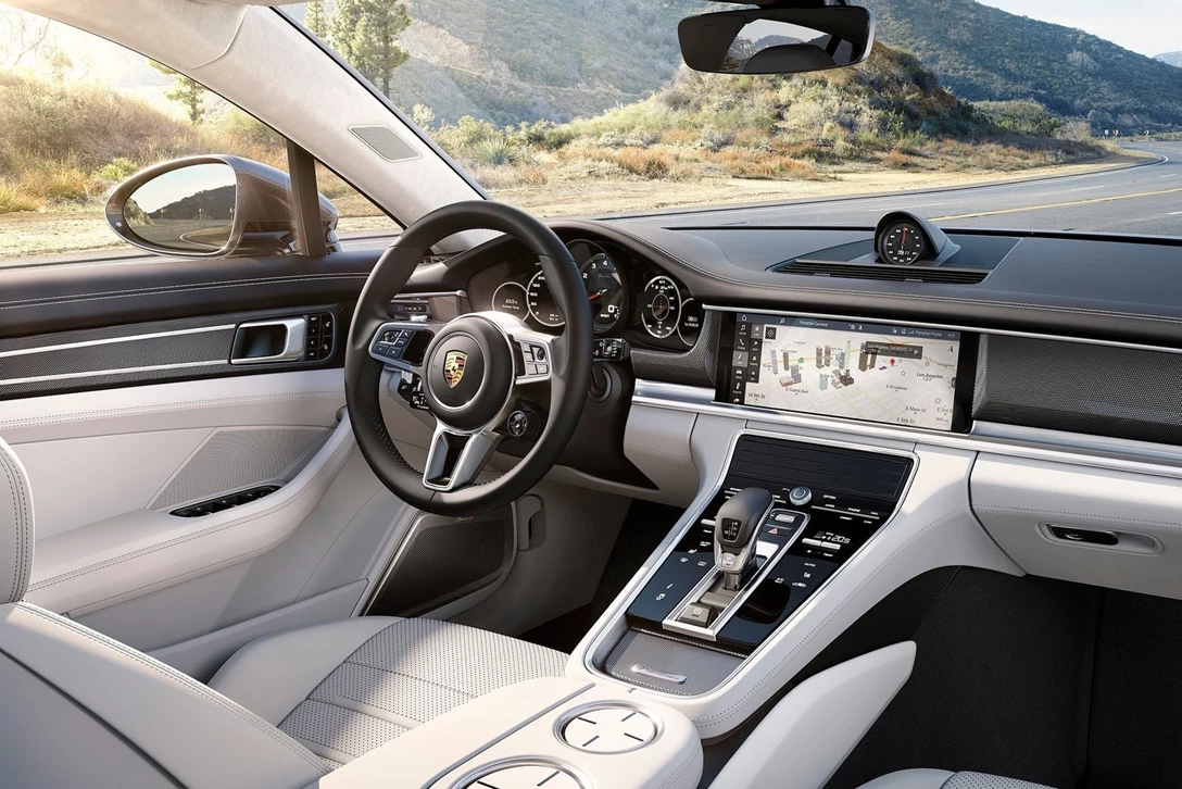 פורשה פאנאמרה דור שני