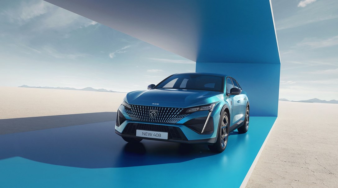 1662313-peugeot_408phev_2206styp_024-62b1d14f8b3e4-min.jpeg