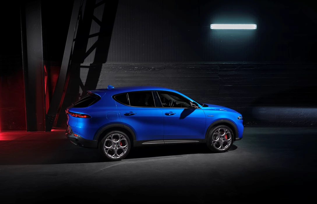 1656900-HEROS (2).jpg