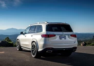 1683521-Mercedes-Benz-GLS-2023-02.jpg