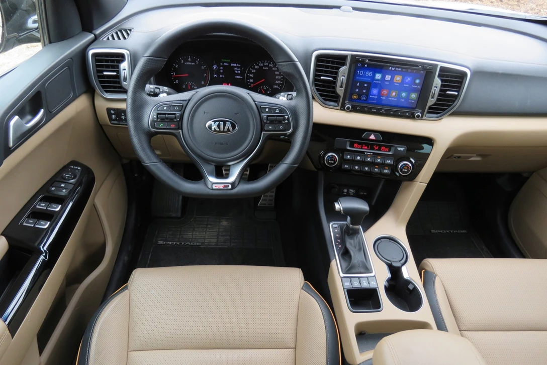 1602931-קיה ספוראטז GT (4).jpg