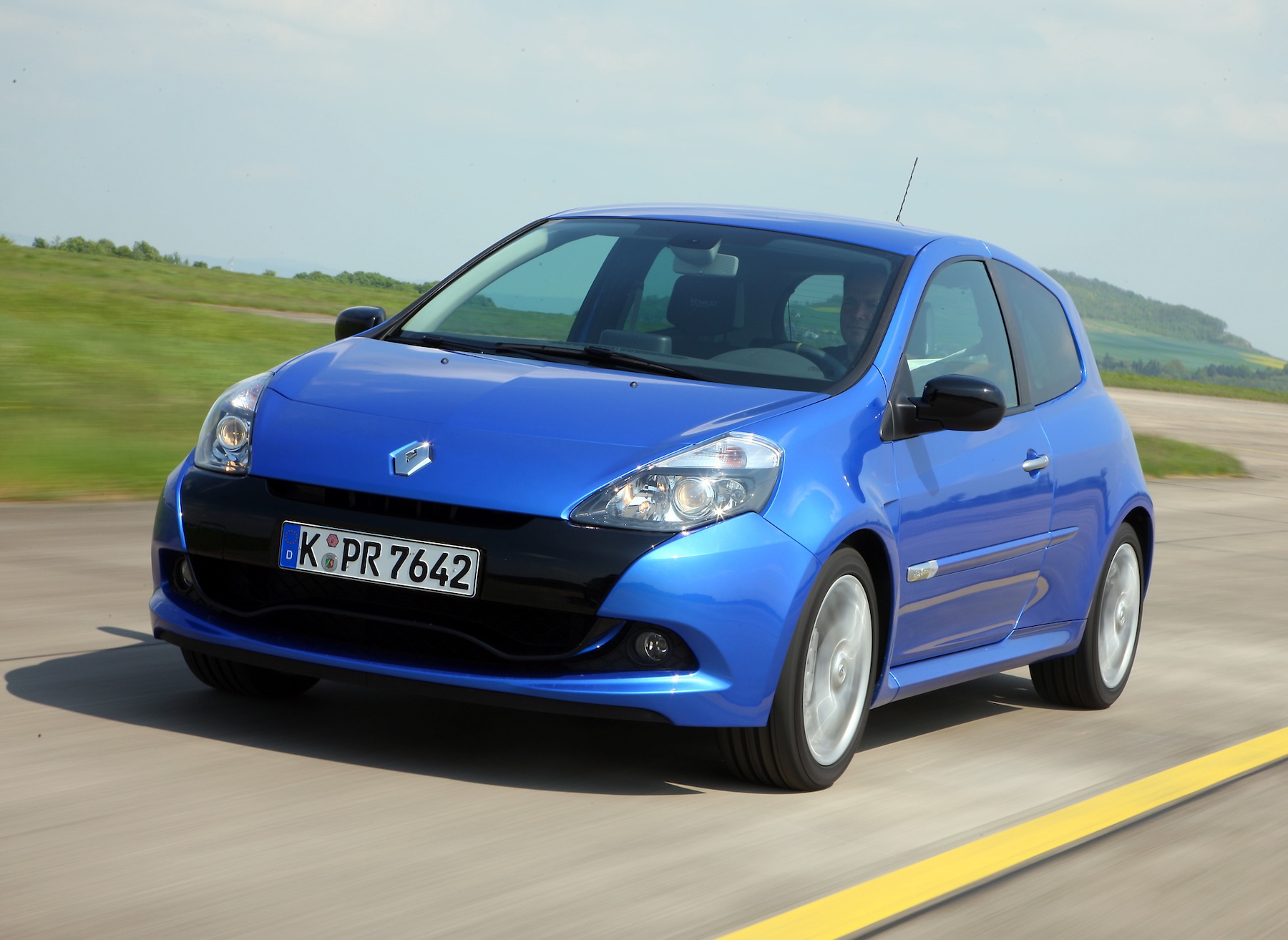 21254_renault_clioRS.jpg