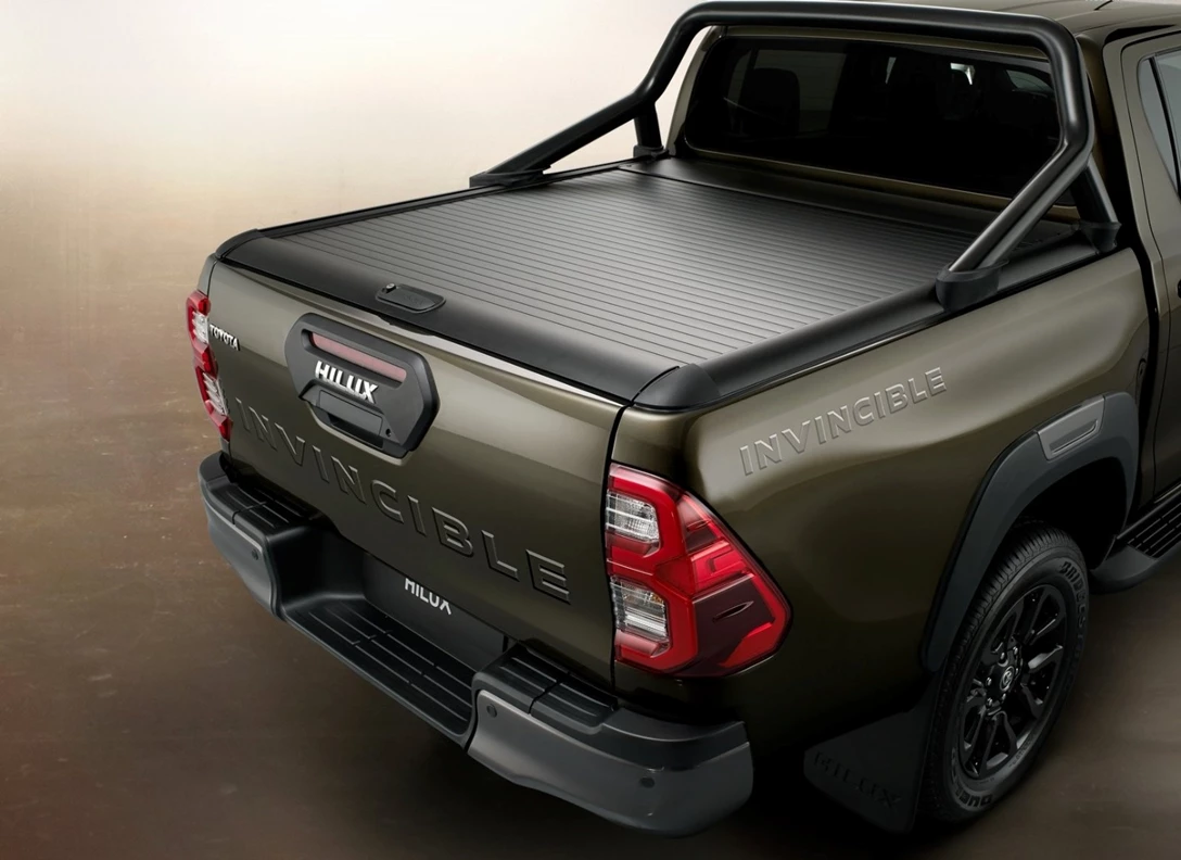 1654559-Toyota-Hilux-2022-13.jpg