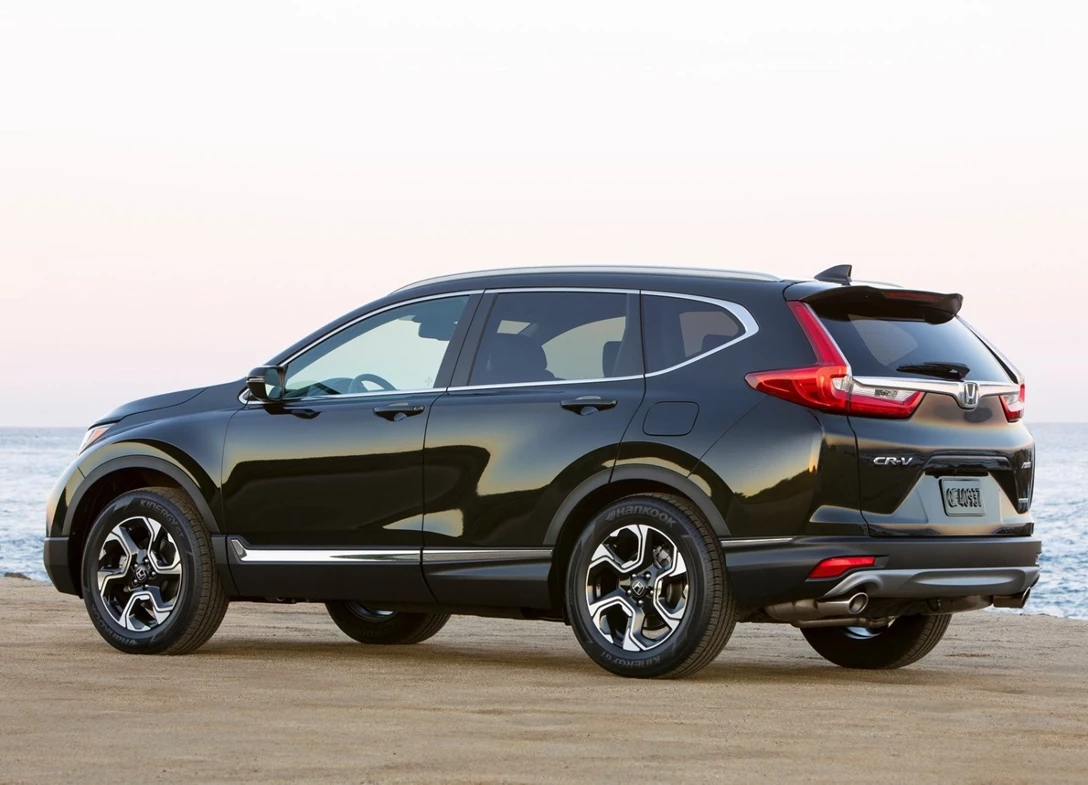 1647714-Honda-CR-V-2018-03.jpg