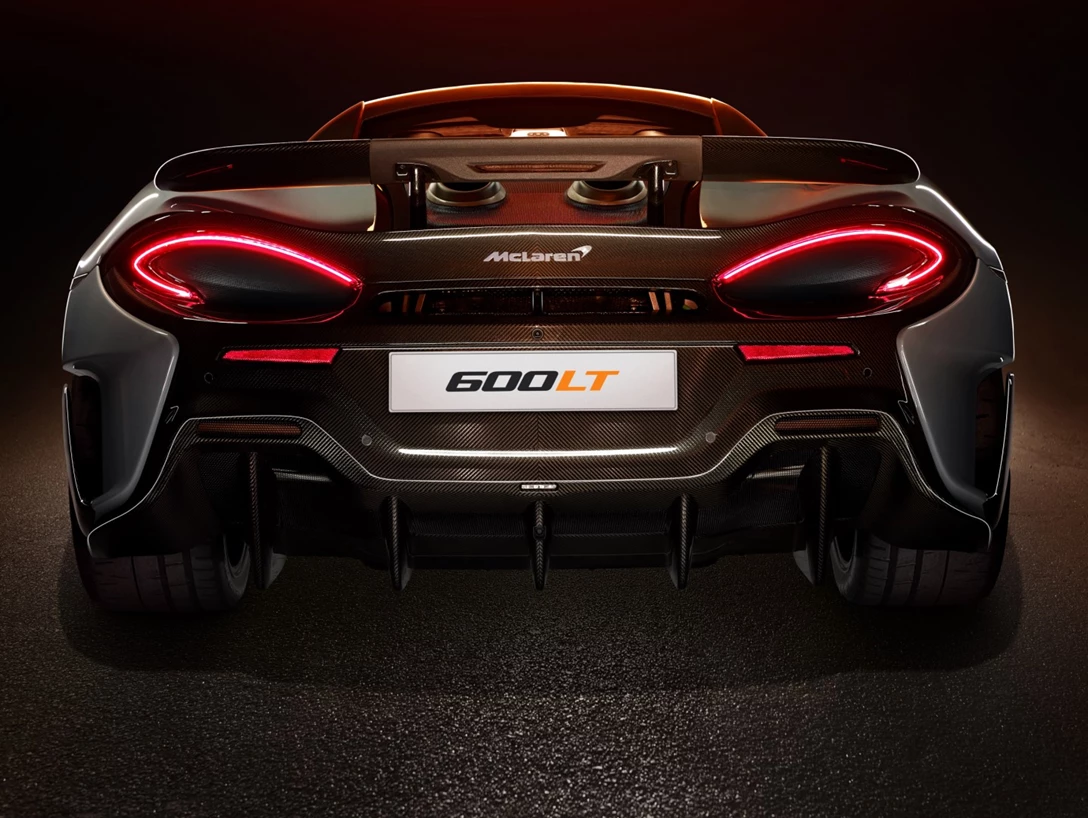 1597860-McLaren 600LT_Chicane Grey_image05.jpg