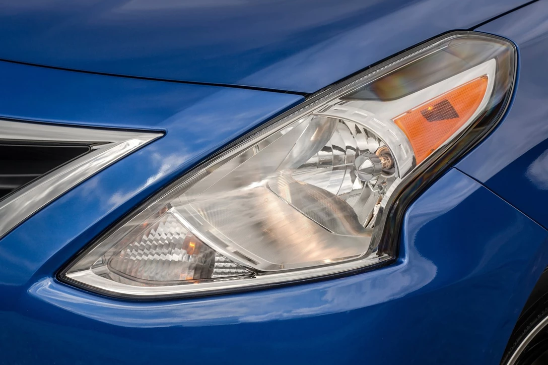 ניסאן אלמרה