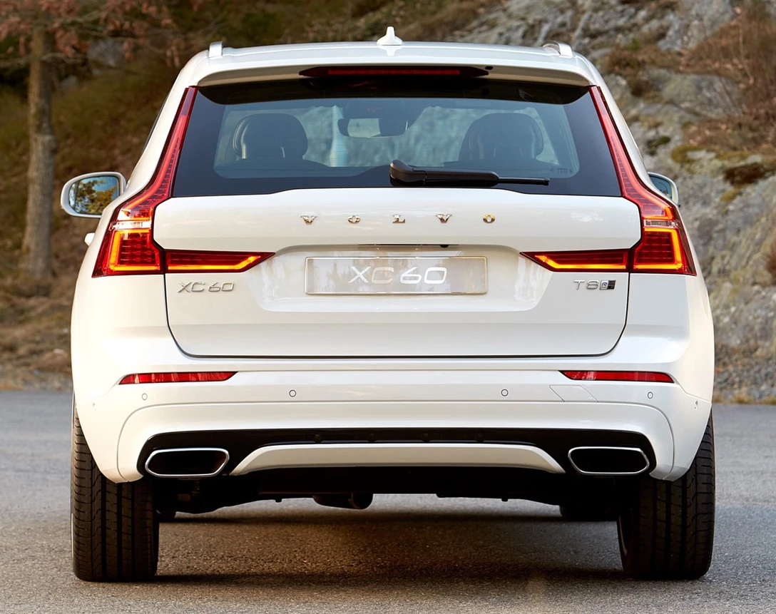 1650195-2018_volvo_xc60_17_1920x1080.jpg