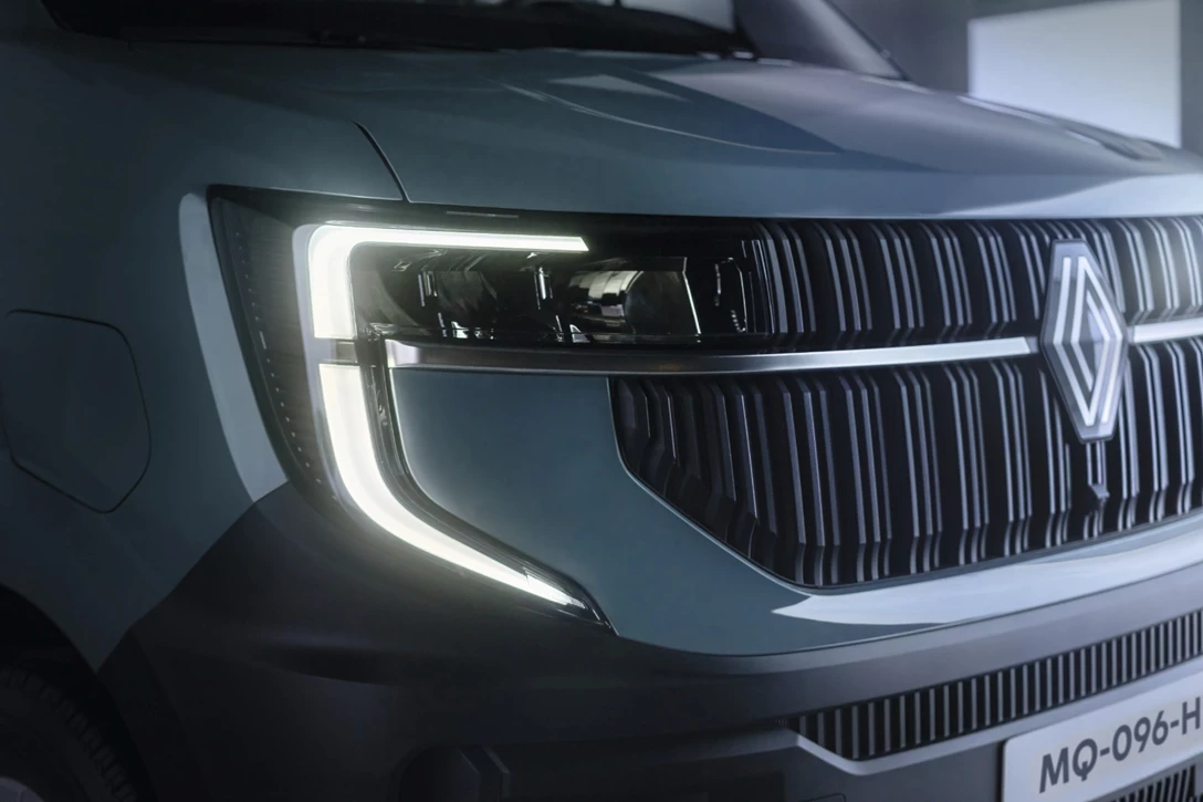 1690549-New_Renault_Master (3).jpg