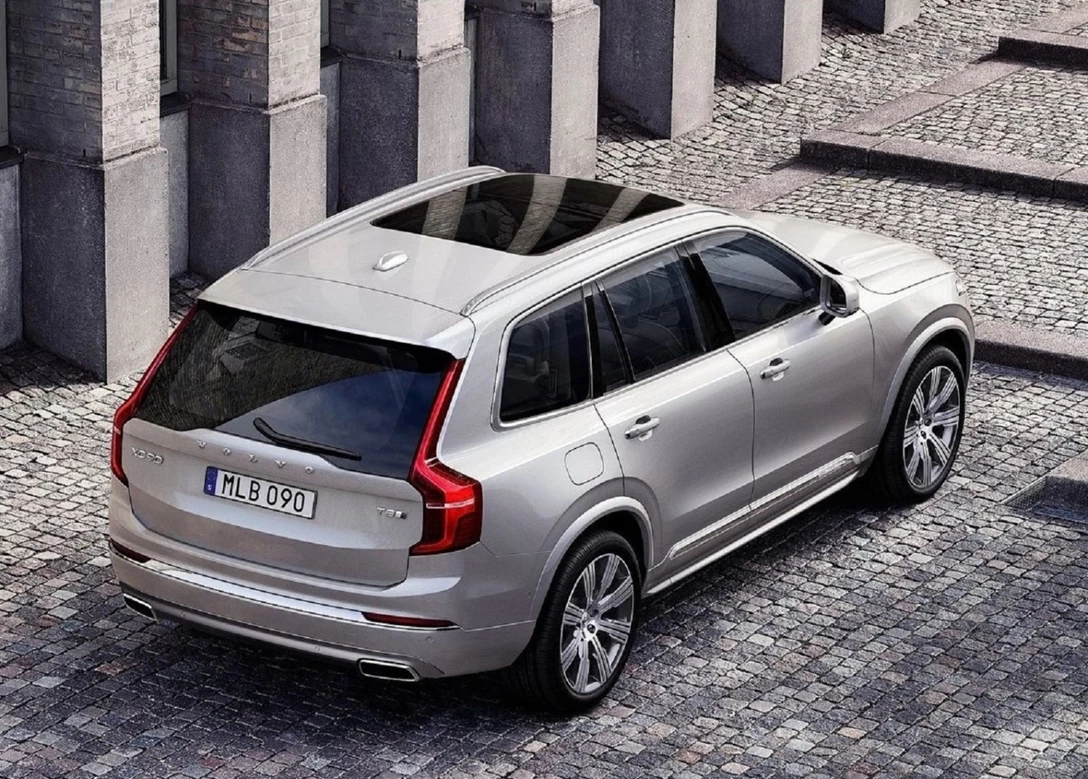 1641252-Volvo-XC90-2021-06.jpg