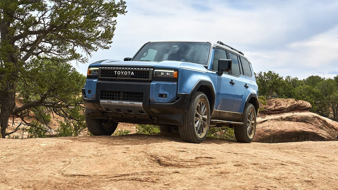 1685650-2024_Toyota_Land_Cruiser_006-min.jpg