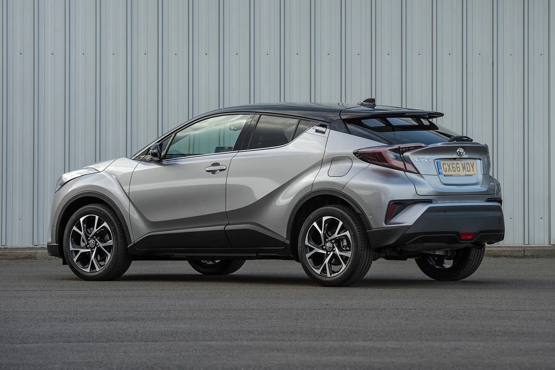 1599809-טויוטה C-HR (4).jpg