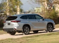 1656121-Toyota-Highlander-2022-04.jpg