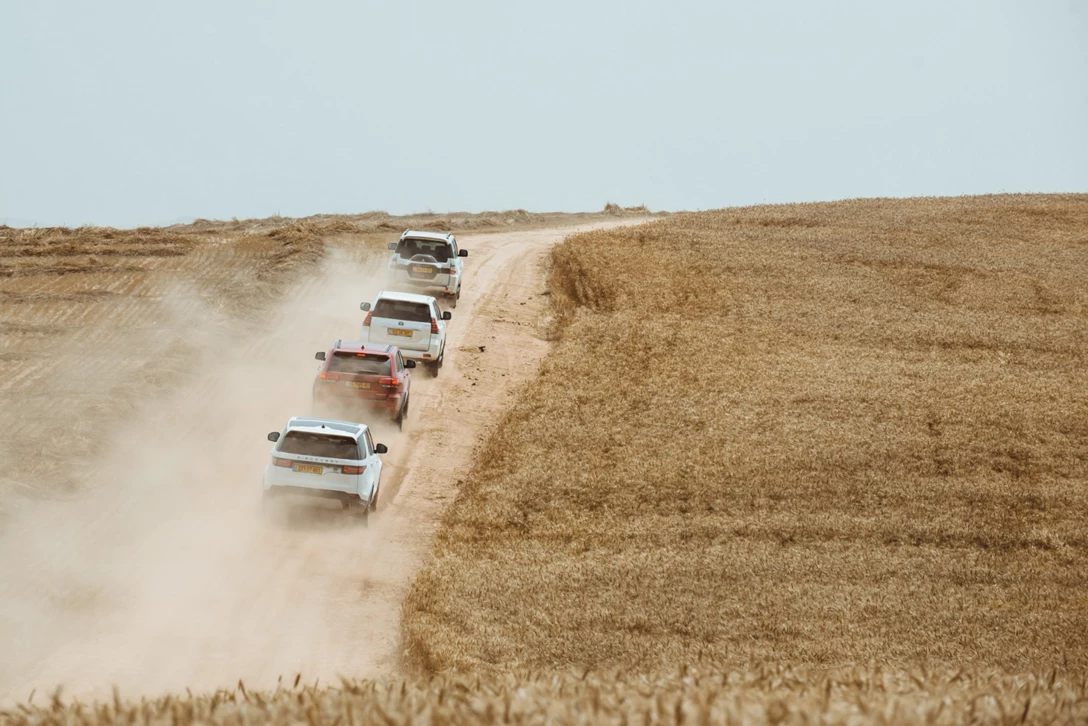 1600597-BY BENNY DOUTSH-12 (2).jpg