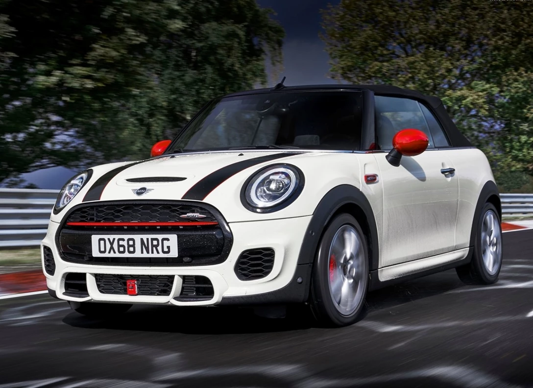 1660834-Mini-Cooper_S_Convertible-2020-07.jpg