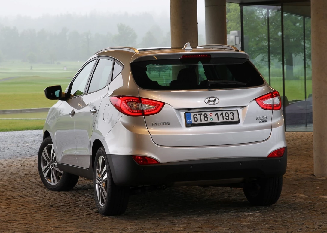 1661197-Hyundai-ix35-2014-04.jpg